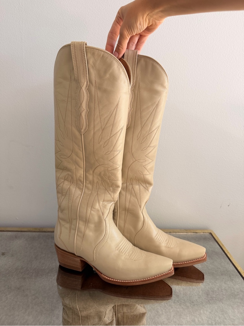 Tecovas The Loretta Cream Cowhide Boots 7.5